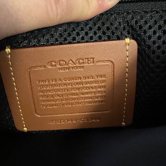 Coach Charter Crossbody 24 Horse and Carriage Print - Picture 8 of 10